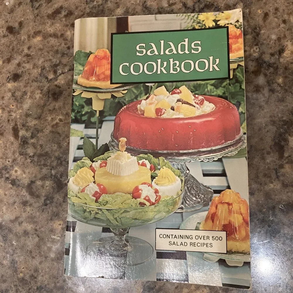 Salads Cookbook 500 Recipes Softcover‎ 1969 Vintage
